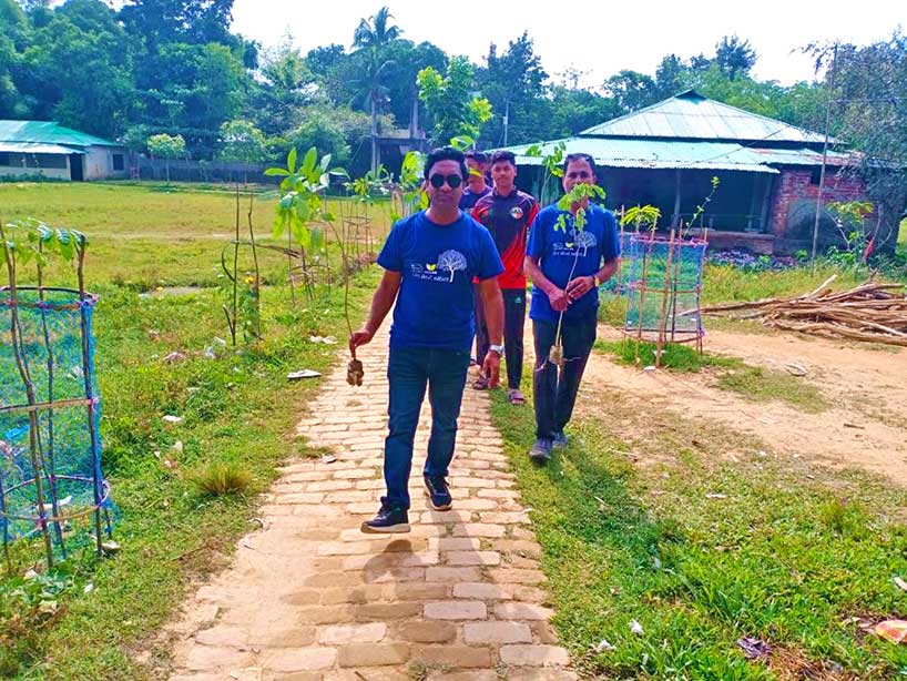ACLAB Tree Plantation with APL Logistics